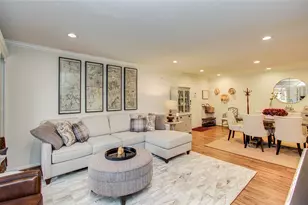 7575 Katy Fwy, Houston, TX 77024 - Photo 13