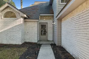 3515 Grove Oaks Dr, Houston, TX 77339 - Photo 5