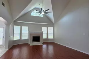 2111 Emerald Cove Dr, League City, TX 77573 - Photo 3