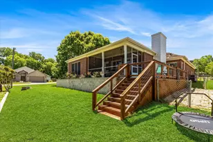 958 Lake View Dr, Montgomery, TX 77356 - Photo 29