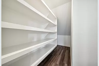 9817 Prairie Garden Lane, Houston, TX 77080 - Photo 11