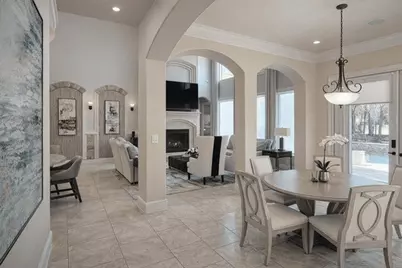 43 W Loftwood Circle, The Woodlands, TX 77382 - Photo 13