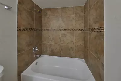 5030 Ridgecreek Drive, Houston, TX 77053 - Photo 13
