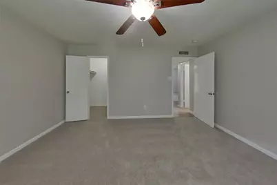 5030 Ridgecreek Drive, Houston, TX 77053 - Photo 7