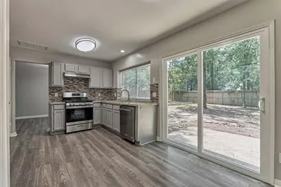 23 Ridgecross Place, The Woodlands, TX 77381 - Photo 17