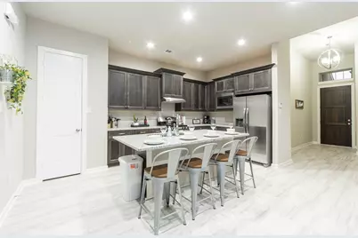 8719 Fox Trail Drive, Missouri City, TX 77459 - Photo 9