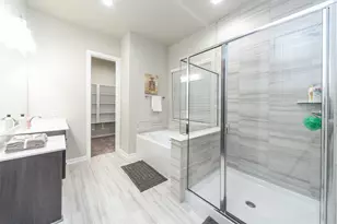 8719 Fox Trail Dr, Missouri City, TX 77459 - Photo 15