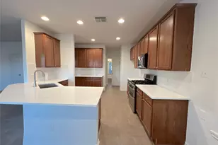 19314 Camellia Bend Cir, Spring, TX 77379 - Photo 9