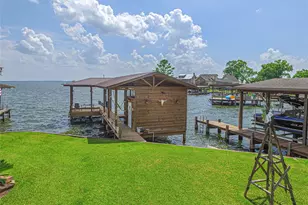 130 Lakeside Dr, Livingston, TX 77351 - Photo 17