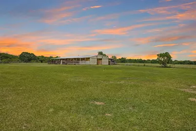 28136 Old Highway 105 W, Montgomery, TX 77316 - Photo 47