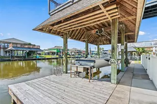 911 Bonita St, Bayou Vista, TX 77563 - Photo 25