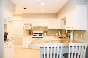 8910 Greiner Dr, Houston, TX 77080 - Photo 11