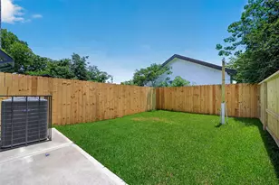 7840 Nashville Unit A/B St, Houston, TX 77028 - Photo 47