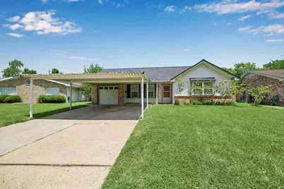 7050 Cole Creek Drive, Houston, TX 77092 - Photo 1