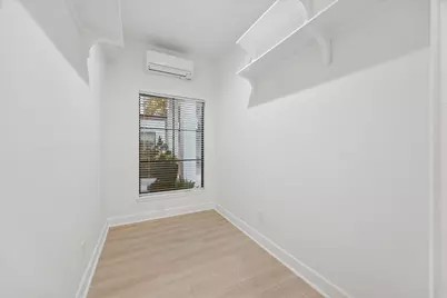 45 Patti Lynn Lane, Houston, TX 77024 - Photo 27
