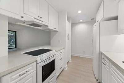 45 Patti Lynn Lane, Houston, TX 77024 - Photo 17