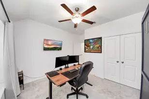 8906 Stanley Oak Dr, Missouri City, TX 77459 - Photo 9