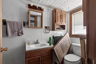 1164 E Kyle Rd, Clute, TX 77531 - Photo 19