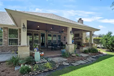 626 Dalton Lane, Sugar Land, TX 77479 - Photo 33