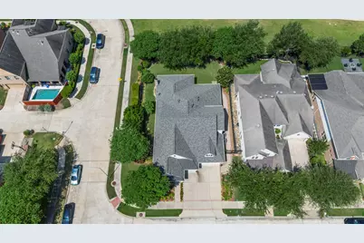 626 Dalton Lane, Sugar Land, TX 77479 - Photo 39