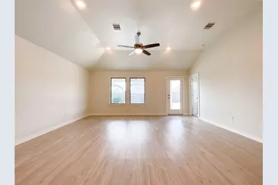 823 Deerhurst Lane, Magnolia, TX 77354 - Photo 7