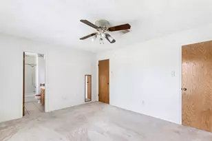 3703 Stoneybrook St, Baytown, TX 77521 - Photo 17