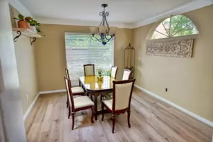 608 Prairie Ln, Angleton, TX 77515 - Photo 11
