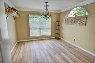 608 Prairie Ln, Angleton, TX 77515 - Photo 7