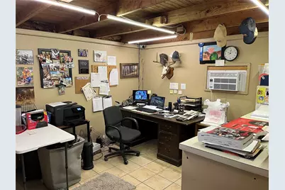 707 E Milam Street, Wharton, TX 77488 - Photo 5