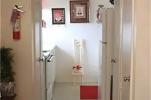 711 Glenoak Dr, Corpus Christi, TX 78418 - Photo 5