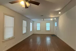 2011 33rd St, Galveston, TX 77550 - Photo 7