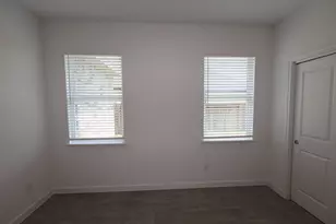 11822 Old Fashion Cir, Mont Belvieu, TX 77535 - Photo 9