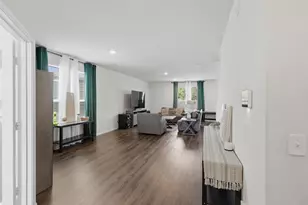 10826 Parra Peek Dr, Houston, TX 77075 - Photo 11