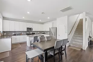 10826 Parra Peek Dr, Houston, TX 77075 - Photo 15