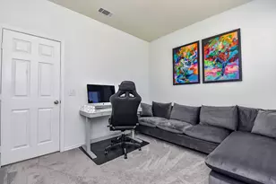 10310 Marston Vineyard Dr, Houston, TX 77025 - Photo 21