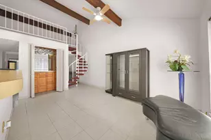 9168 Wilcrest Dr, Houston, TX 77099 - Photo 5