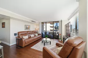 3525 Sage Rd, Houston, TX 77056 - Photo 5