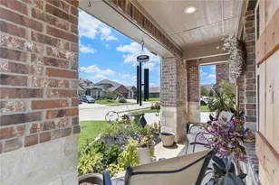 7045 Lauren Oak Dr, Conroe, TX 77304 - Photo 7