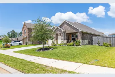 7045 Lauren Oak Drive, Conroe, TX 77304 - Photo 5