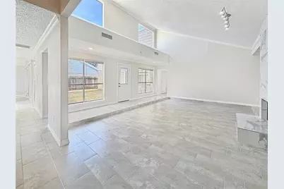 6111 Ogden Forest Drive, Houston, TX 77088 - Photo 21