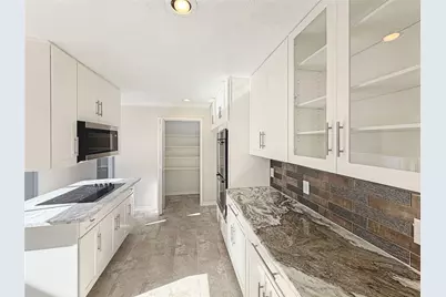 6111 Ogden Forest Drive, Houston, TX 77088 - Photo 9