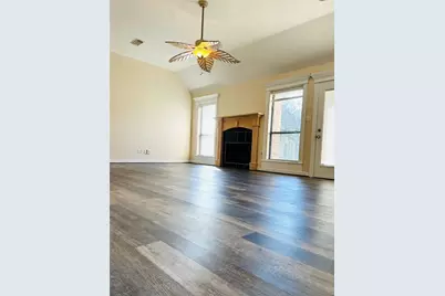 117 Corkwood Street Street, Lake Jackson, TX 77566 - Photo 3