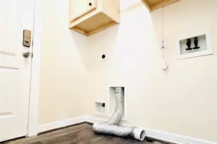 117 Corkwood Street St, Lake Jackson, TX 77566 - Photo 5