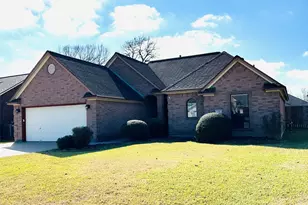 117 Corkwood Street St, Lake Jackson, TX 77566 - Photo 1