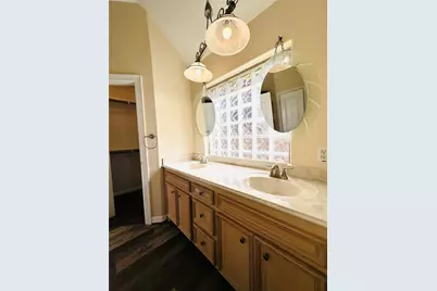 117 Corkwood Street Street, Lake Jackson, TX 77566 - Photo 13