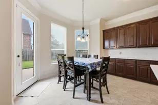 13929 N Lake Branch Ln, Houston, TX 77044 - Photo 17