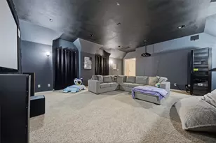 13929 N Lake Branch Ln, Houston, TX 77044 - Photo 31