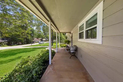 410 Shawnee Drive, Montgomery, TX 77316 - Photo 3