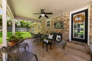410 Shawnee Dr, Montgomery, TX 77316 - Photo 23