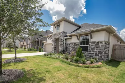 5914 Emerald Ranch Lane, Fulshear, TX 77441 - Photo 3